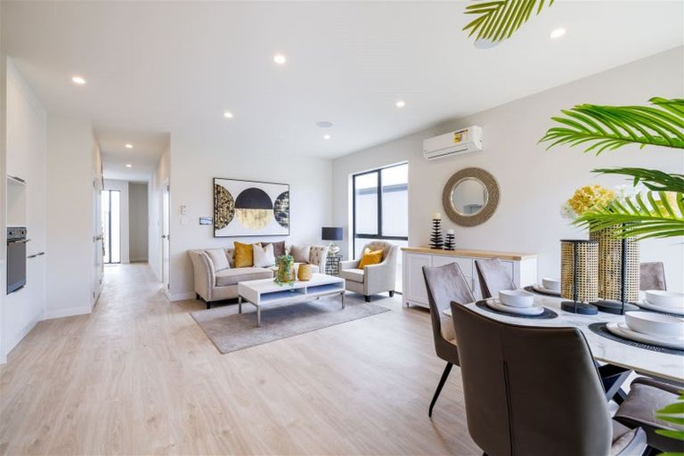 Photo of property in 13 Biokovo Street, Massey, Auckland, 0614