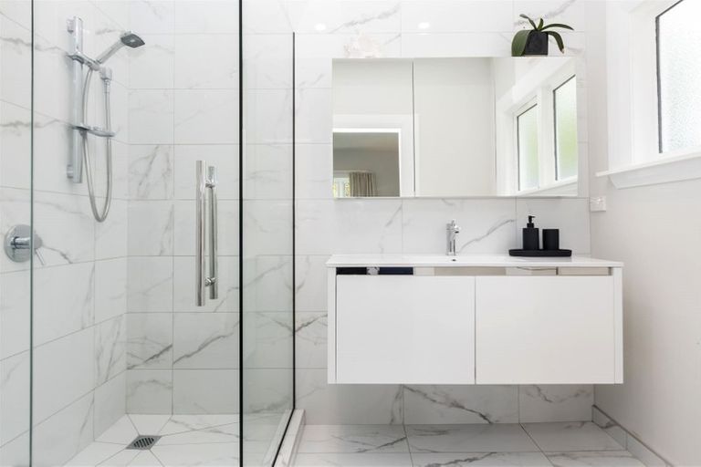 Photo of property in 26 Claremont Avenue, Papanui, Christchurch, 8053