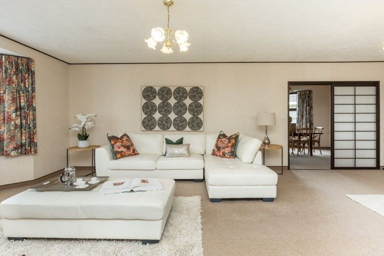 Photo of property in 60 Ngarimu Crescent, Taradale, Napier, 4112