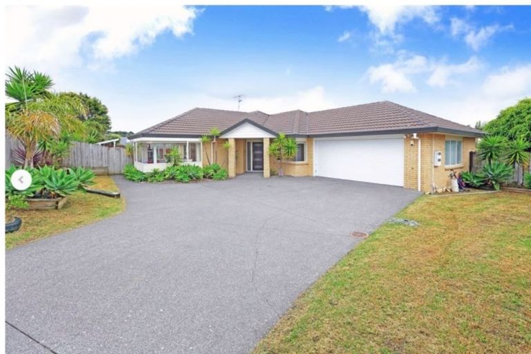 Photo of property in 22 Athenry Place, Dannemora, Auckland, 2016