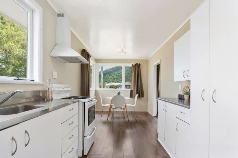 Photo of property in 28a Kea Street, Selwyn Heights, Rotorua, 3015