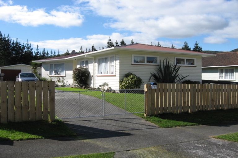 Photo of property in 34 Stockdale Street, Wainuiomata, Lower Hutt, 5014