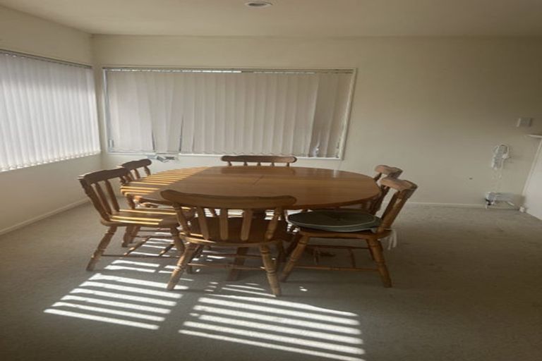 Photo of property in 2/84 Parau Street, Mount Eden, Auckland, 1041