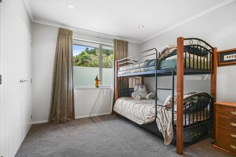 Photo of property in 14 Maurice Knowles Lane, Cashmere, Christchurch, 8022