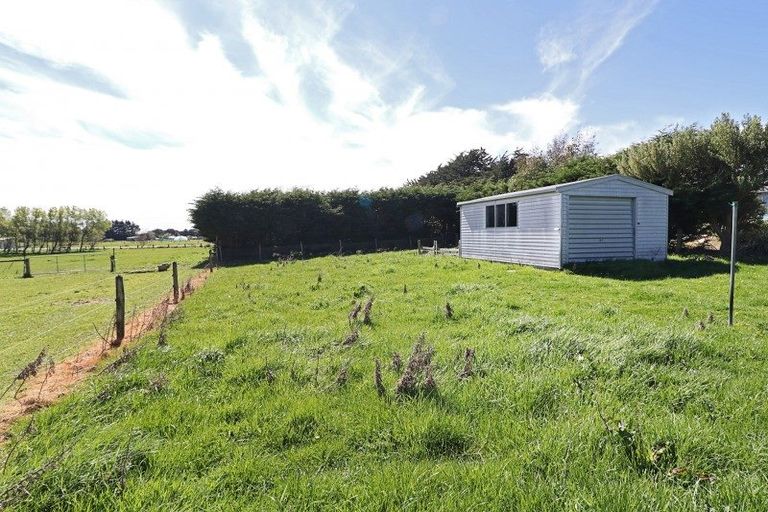Photo of property in 425 Stirrat Street, Tisbury, Invercargill, 9877