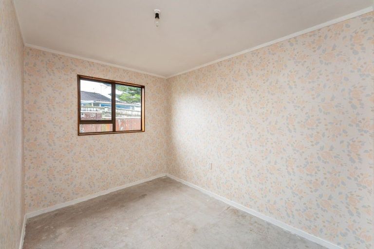 Photo of property in 13 Hewson Crescent, Otaki Beach, Otaki, 5512