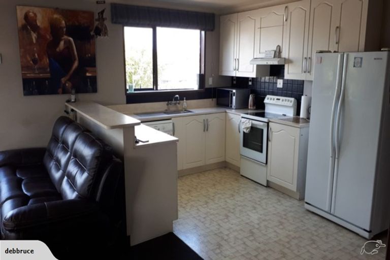 Photo of property in 10 Hastings Street, Waikiwi, Invercargill, 9810