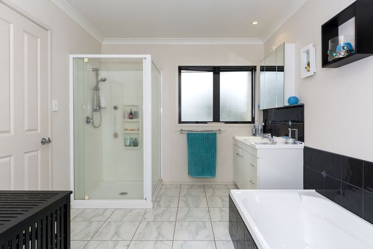 Photo of property in 105 Meander Drive, Welcome Bay, Tauranga, 3112