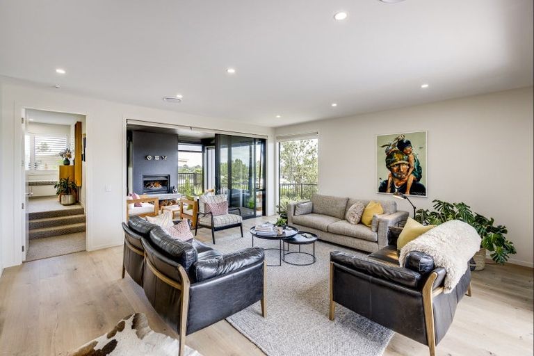 Photo of property in 72 Breadalbane Avenue, Havelock North, 4130