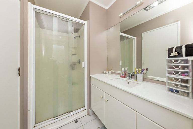 Photo of property in 1/47 Great South Road, Manurewa, Auckland, 2102