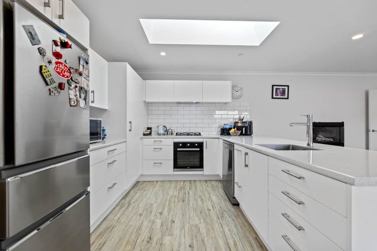 Photo of property in 22b Okoroire Street, Tirau, 3410