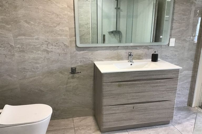 Photo of property in 466 Taupaki Road, Kumeu, 0892