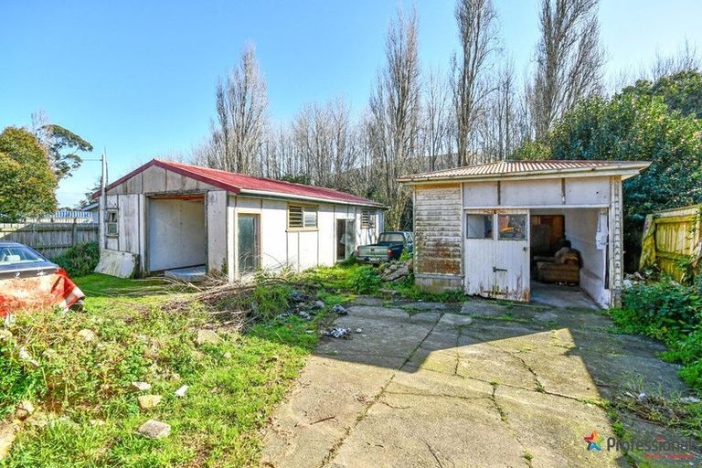 Photo of property in 67 Blake Road, Mangere East, Auckland, 2024