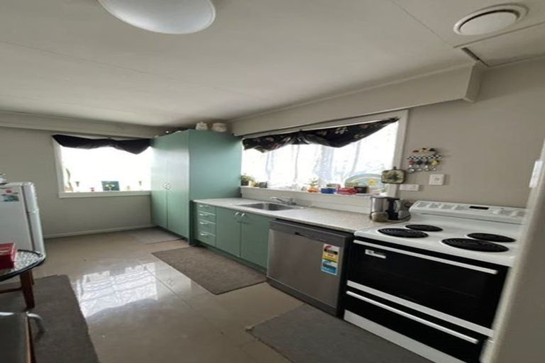 Photo of property in 10 George Street, Waitara, 4320