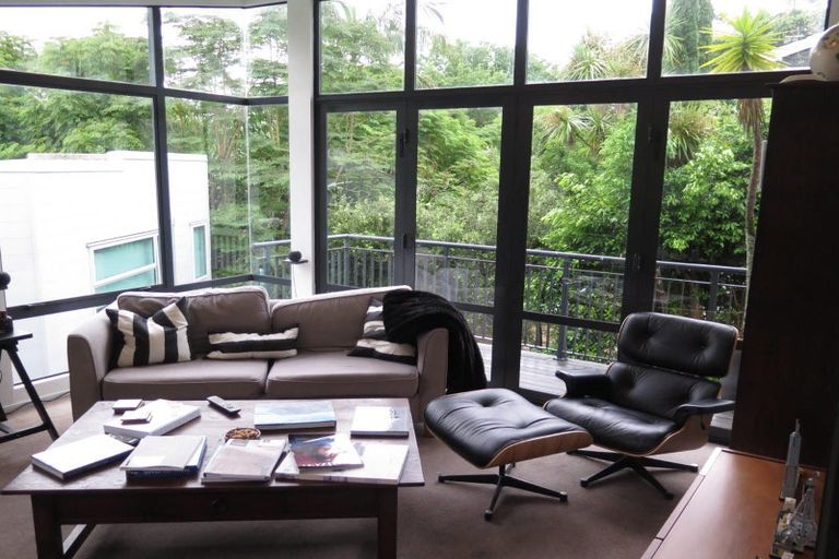 Photo of property in 24 St Georges Road, Parnell, Auckland, 1052