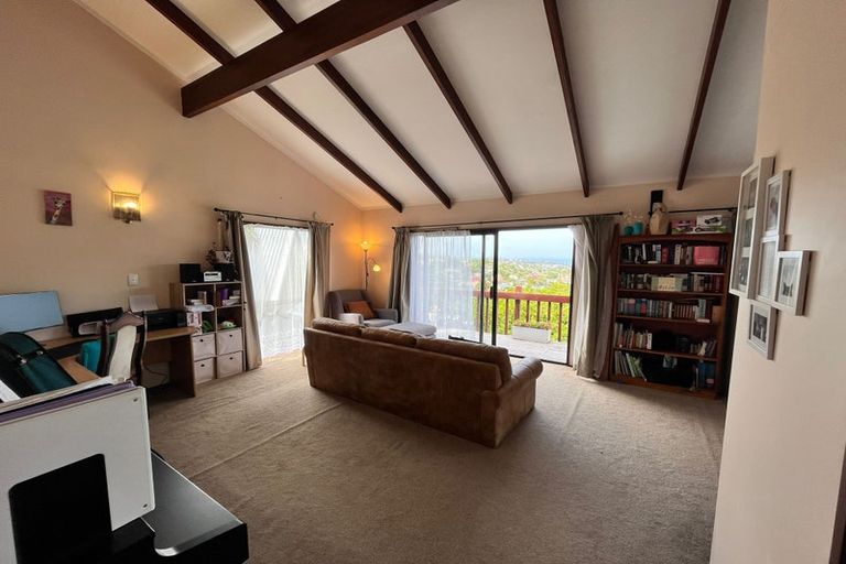 Photo of property in 3 Malters Place, Browns Bay, Auckland, 0630