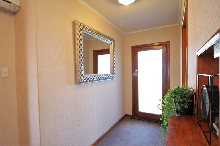 Photo of property in 3 Ashworth Street, Alexandra, 9320