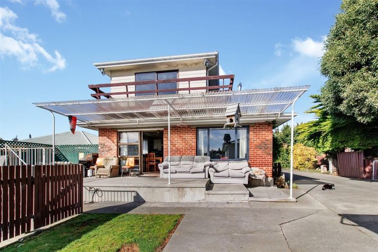 Photo of property in 8 Massey Street, Waimate, 7924