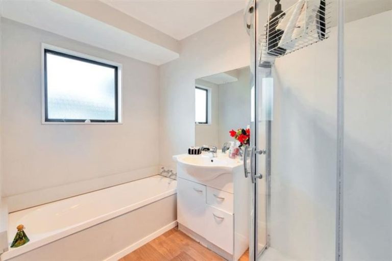 Photo of property in 163 Finlayson Avenue, Clendon Park, Auckland, 2103