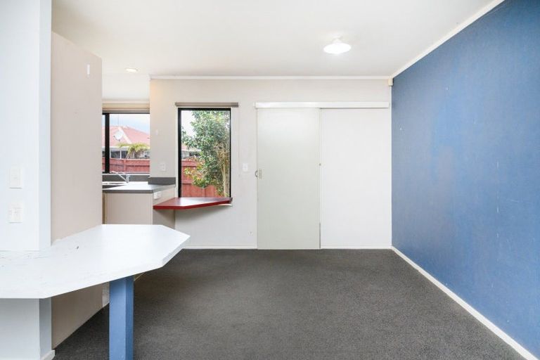 Photo of property in 67 Amberley Avenue, Highbury, Palmerston North, 4412