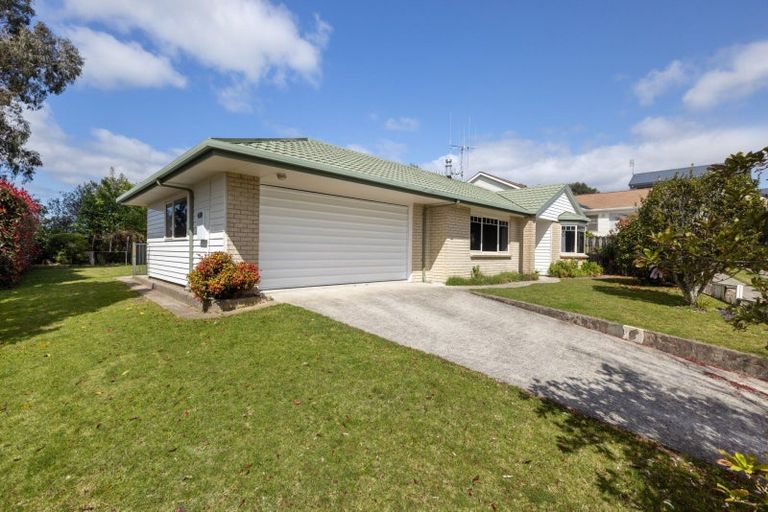 Photo of property in 32 Tawhiri View, Pyes Pa, Tauranga, 3112