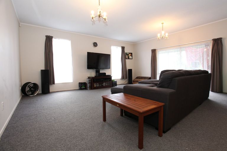 Photo of property in 21 Crescent Court, Melville, Hamilton, 3206