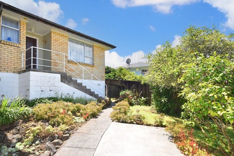 Photo of property in 22 Mataroa Road, Mount Wellington, Auckland, 1062