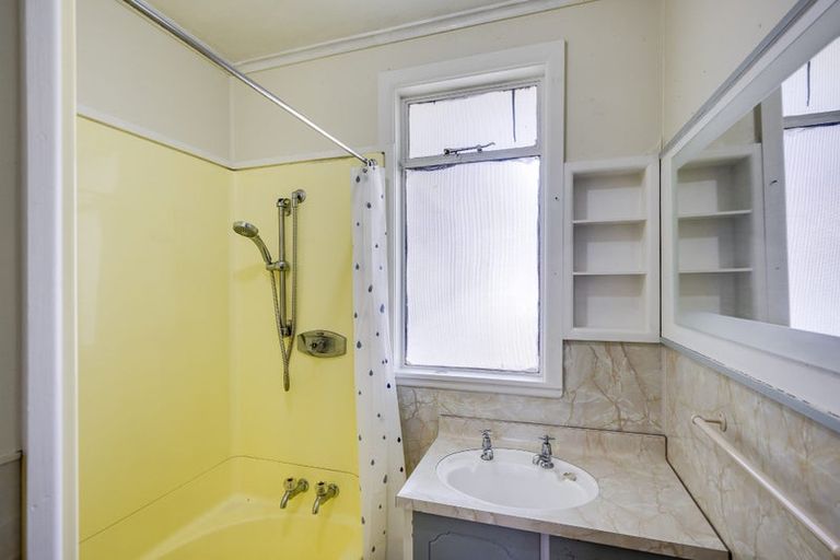 Photo of property in 225 Taradale Road, Pirimai, Napier, 4112