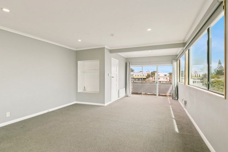 Photo of property in 9 Webber Street, Paraparaumu Beach, Paraparaumu, 5032