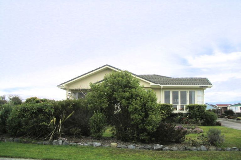 Photo of property in 15 Bayside Drive, Coopers Beach, 0420