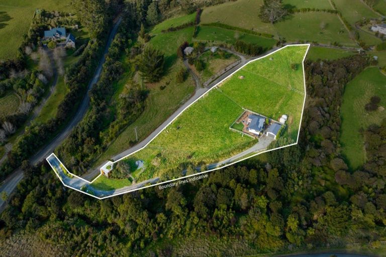 Photo of property in 484 Kanohi Road, Kaukapakapa, 0873