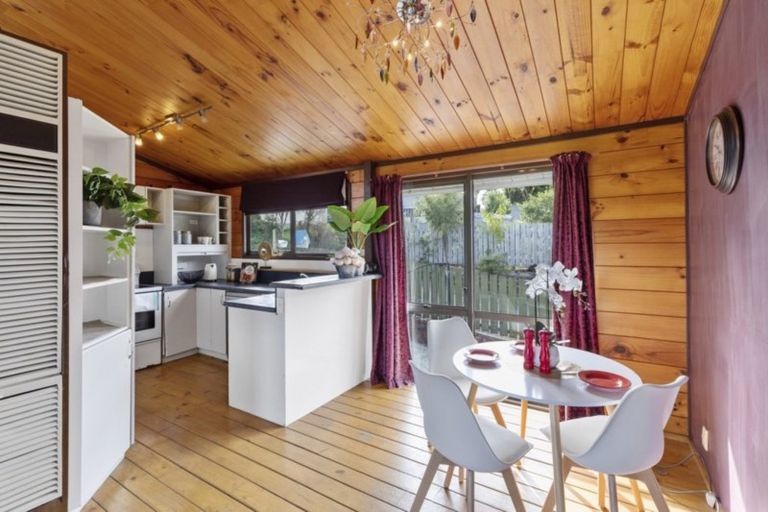 Photo of property in 94 Lord Street, Stokes Valley, Lower Hutt, 5019