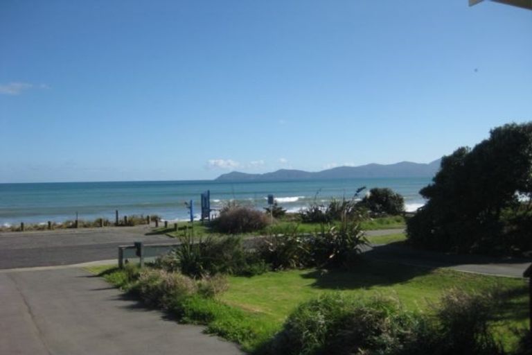 Photo of property in 138 The Parade, Paekakariki, 5034