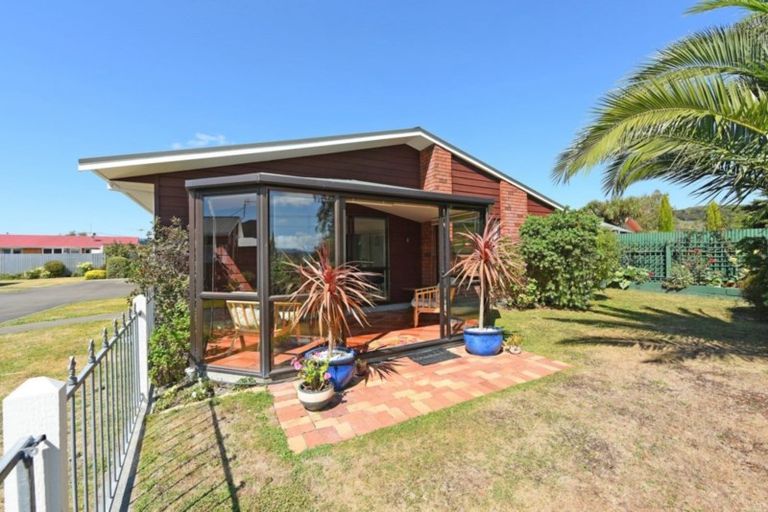 Photo of property in 4/30 King Street, Ebdentown, Upper Hutt, 5018