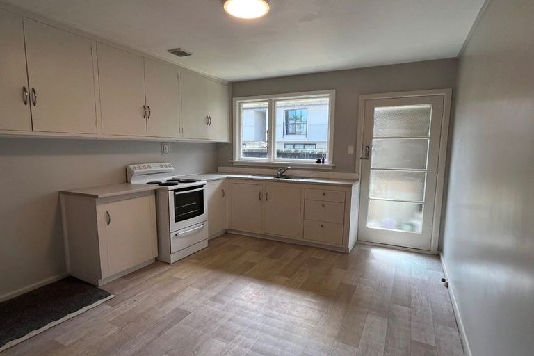 Photo of property in 1/177 Riccarton Road, Riccarton, Christchurch, 8041