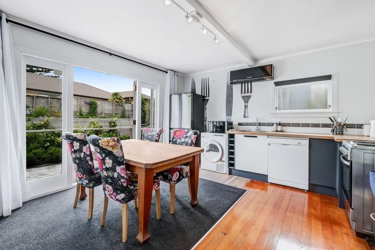 Photo of property in 39 Swann Beach Road, Stanmore Bay, Whangaparaoa, 0932