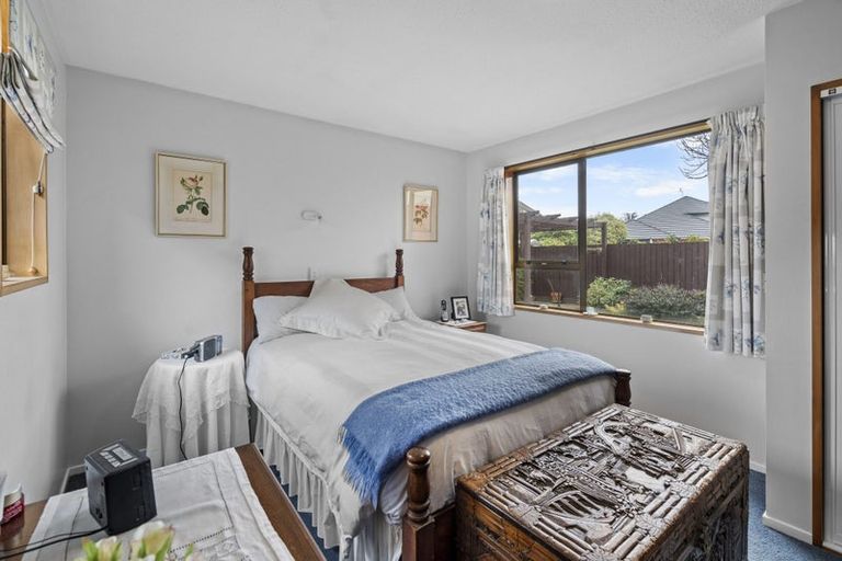 Photo of property in 19 O'connor Place, Burnside, Christchurch, 8053