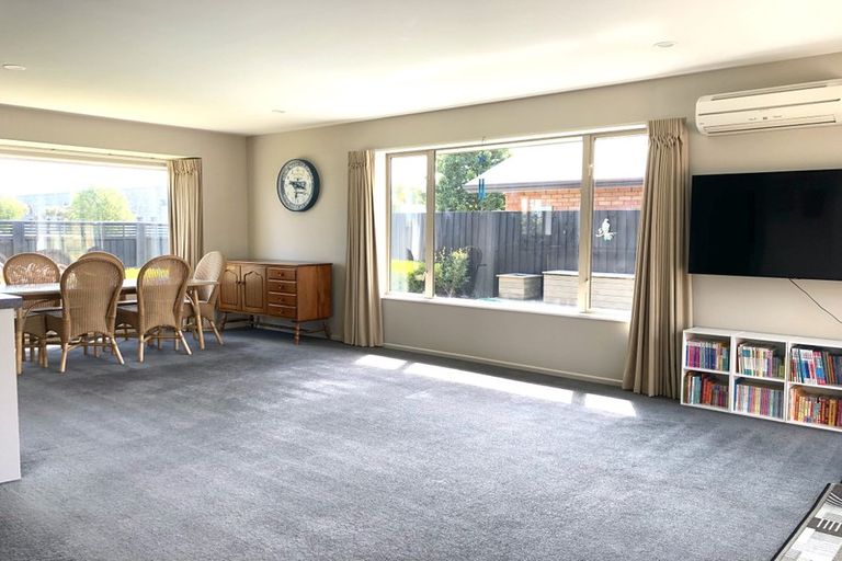 Photo of property in 31 Rolleston Drive, Rolleston, 7614