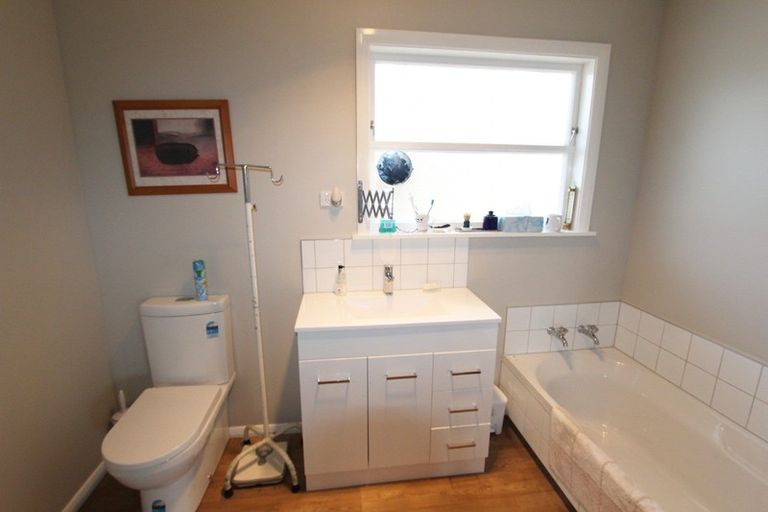 Photo of property in 22 Pitt Street, Pahiatua, 4910