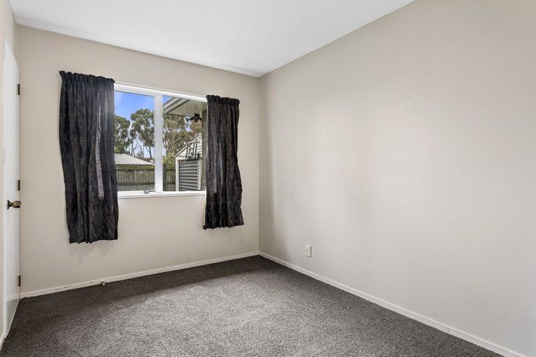 Photo of property in 14 Laura Kent Place, Woolston, Christchurch, 8023