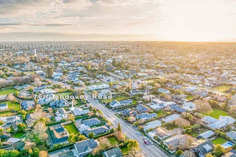 Photo of property in 76 Glandovey Road, Fendalton, Christchurch, 8052