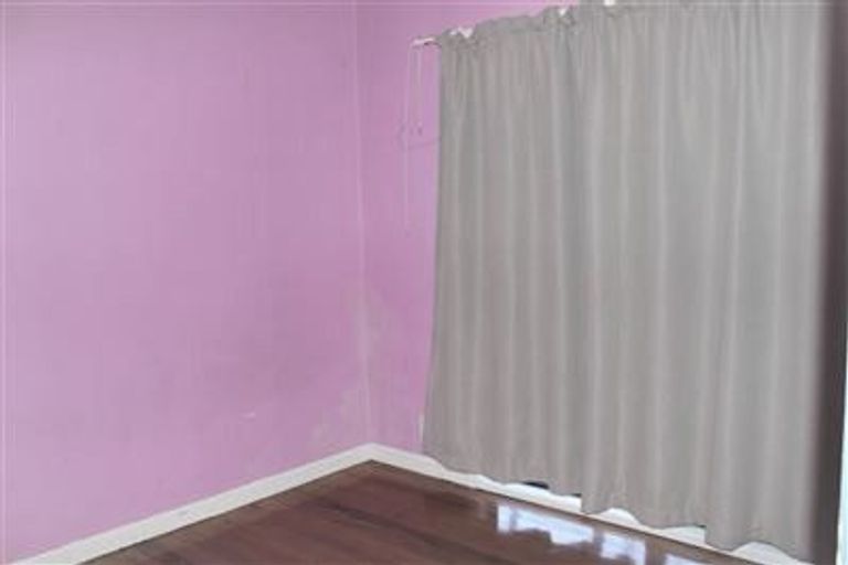 Photo of property in 5 Maxwell Avenue, Papatoetoe, Auckland, 2025