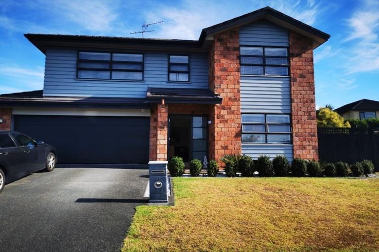 Photo of property in 21 Bellshill Close, Wattle Downs, Auckland, 2103
