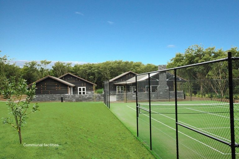 Photo of property in 69 Parawera Drive, Acacia Bay, Taupo, 3330