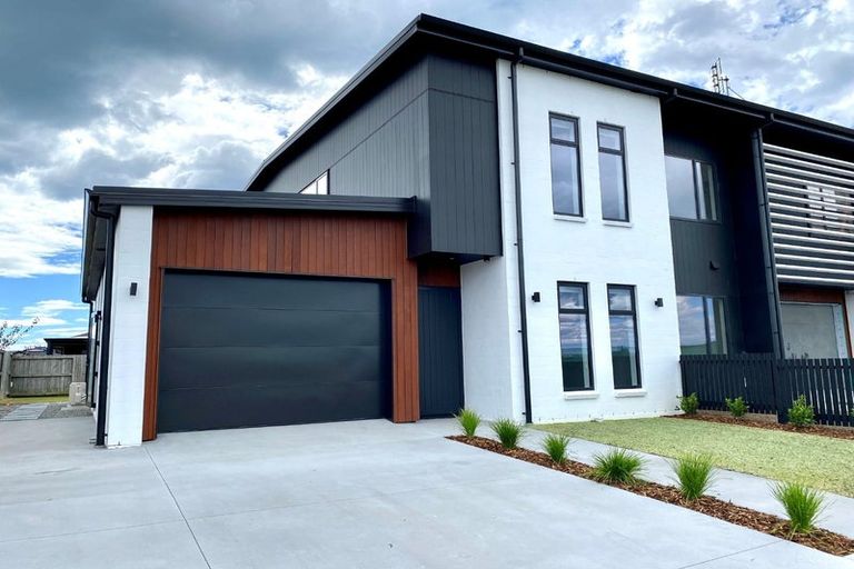 Photo of property in 9 Carronade Street, Papamoa Beach, Papamoa, 3118