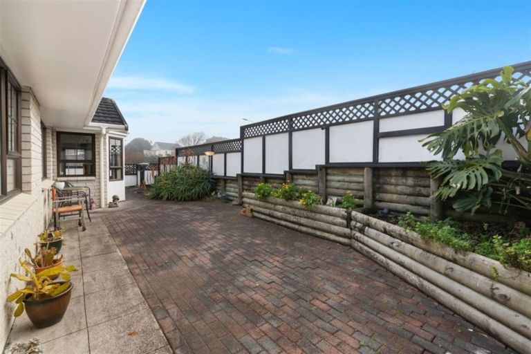 Photo of property in 9b Victoria Avenue, Waiuku, 2123