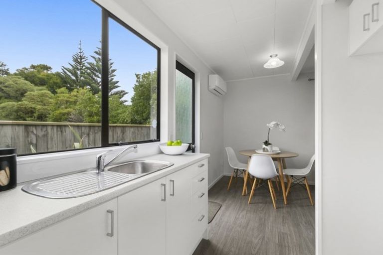 Photo of property in 22a Elizabeth Street, Moera, Lower Hutt, 5010