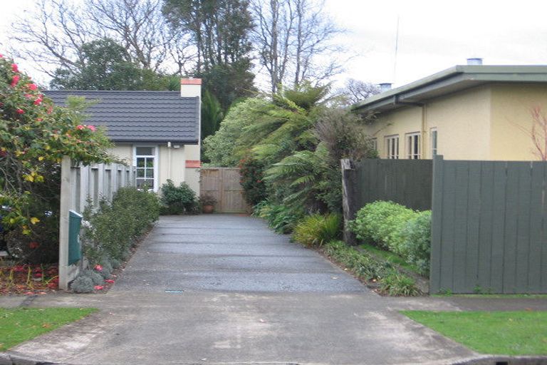 Photo of property in 34 Collingwood Street, Hokowhitu, Palmerston North, 4410