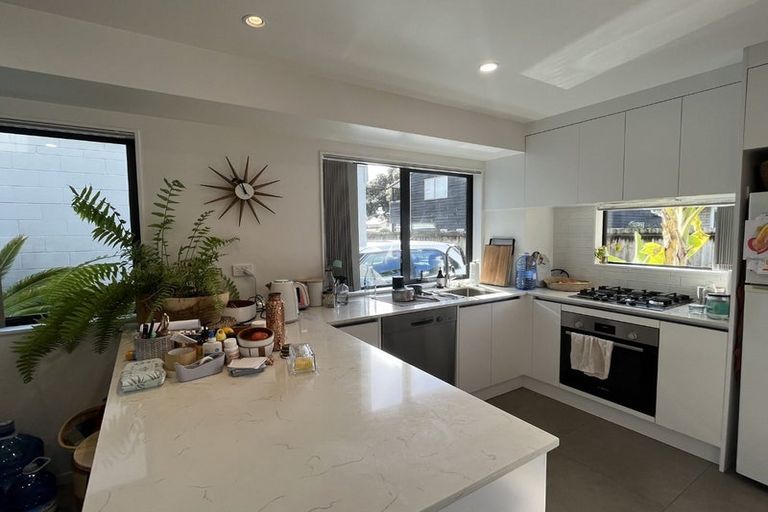 Photo of property in 94d Bay Street, Red Beach, 0932