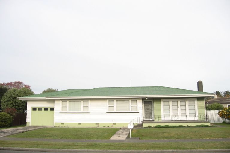 Photo of property in 1a Russell Road, Marewa, Napier, 4110
